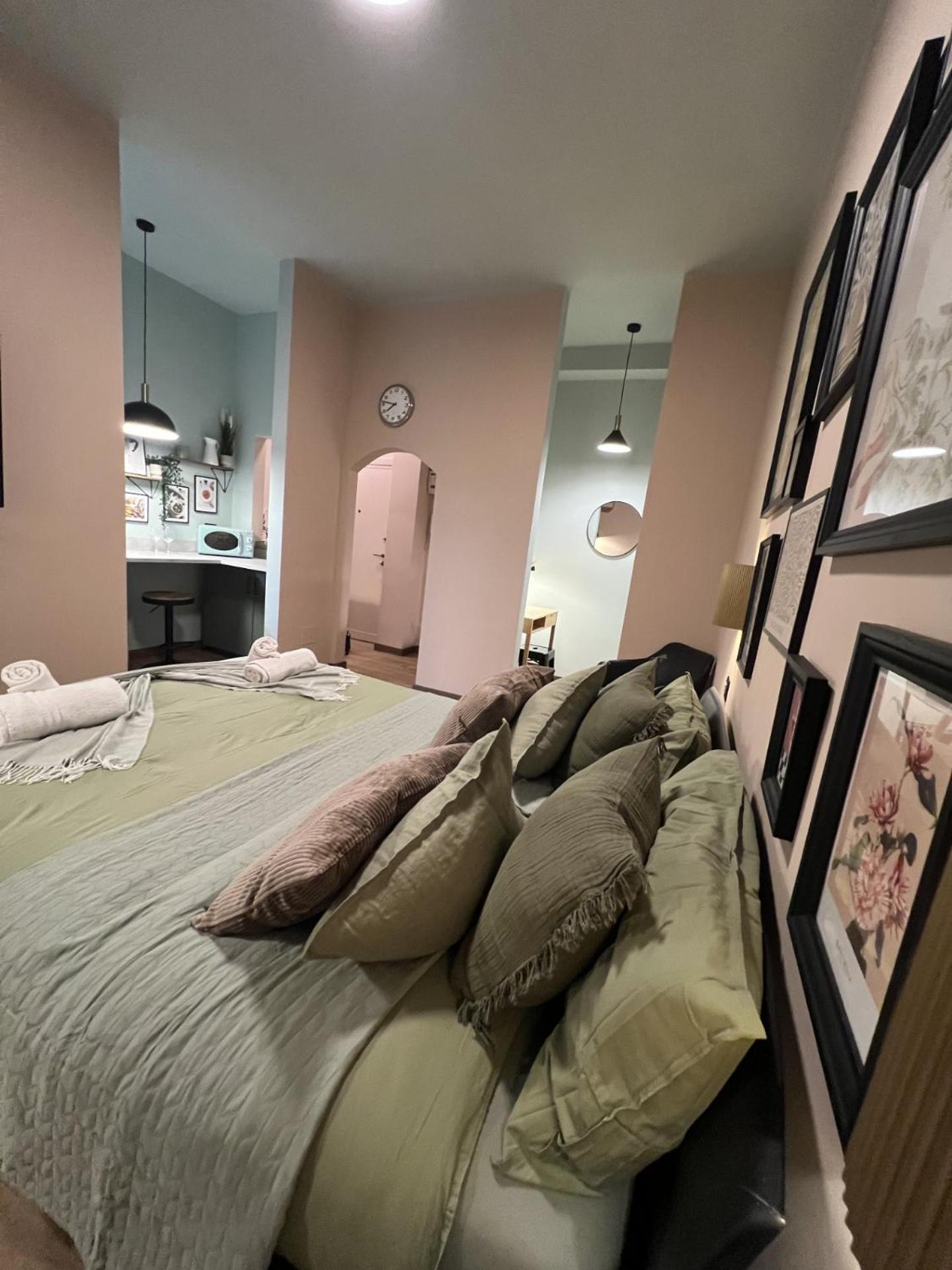 Apartment Charme And Cozy 3 Km Away From Duomo Mailand